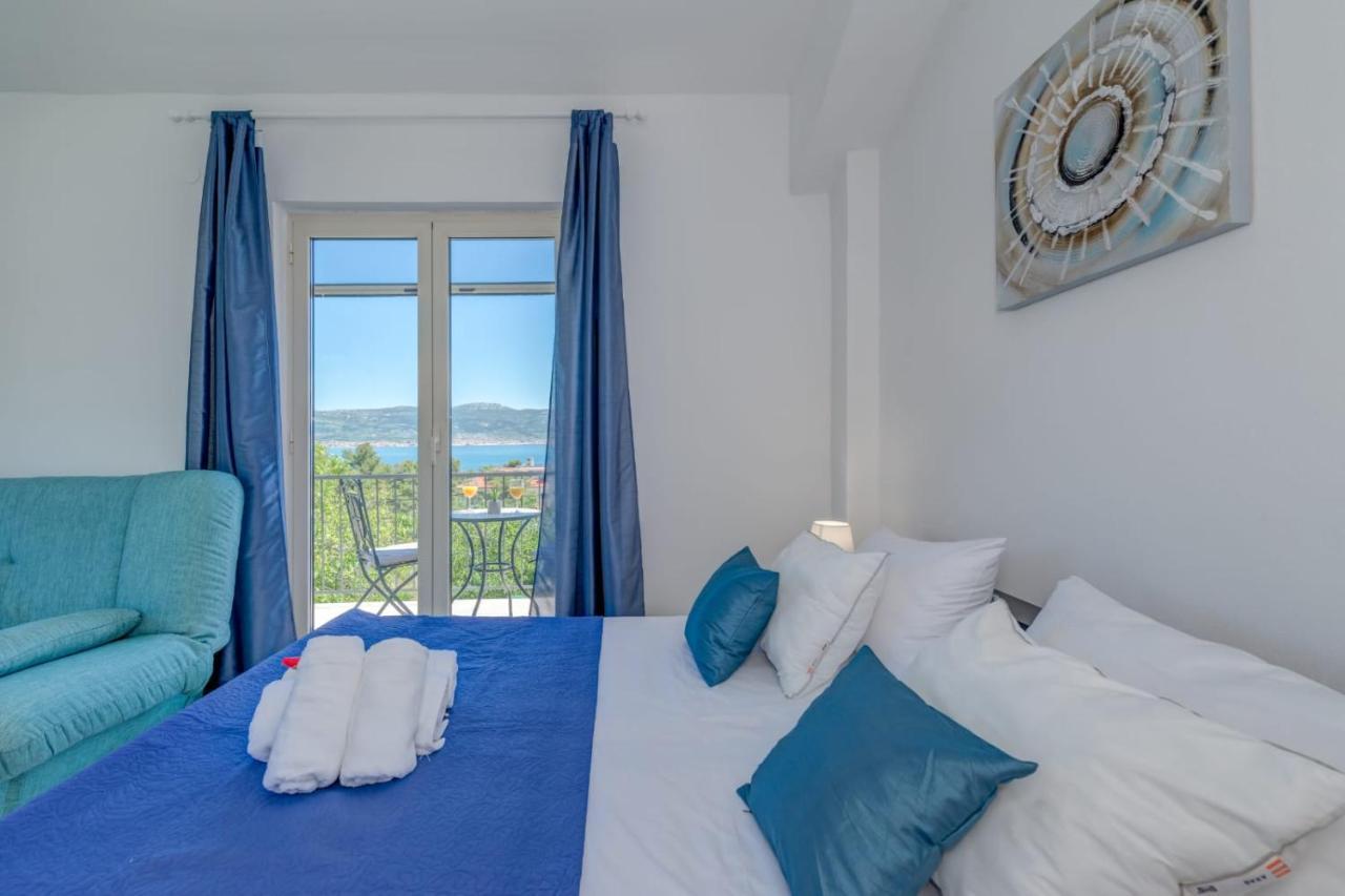 Holiday Home Kalinic Слатине Екстер'єр фото