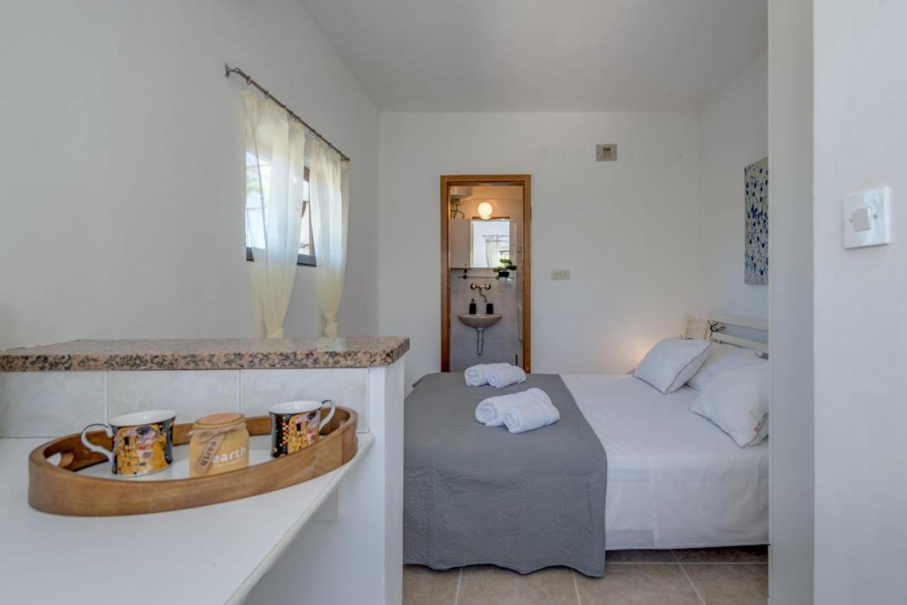 Holiday Home Kalinic Слатине Екстер'єр фото
