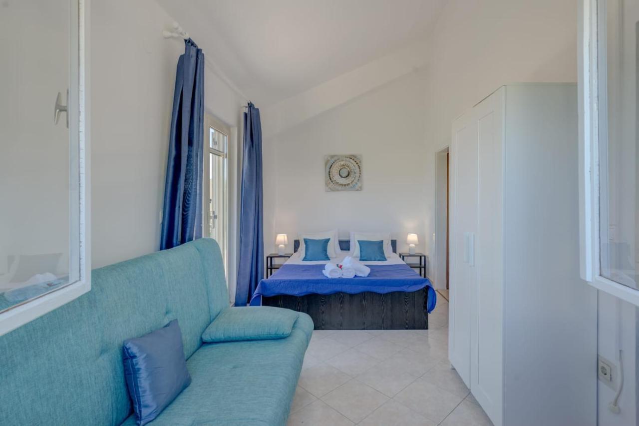 Holiday Home Kalinic Слатине Екстер'єр фото